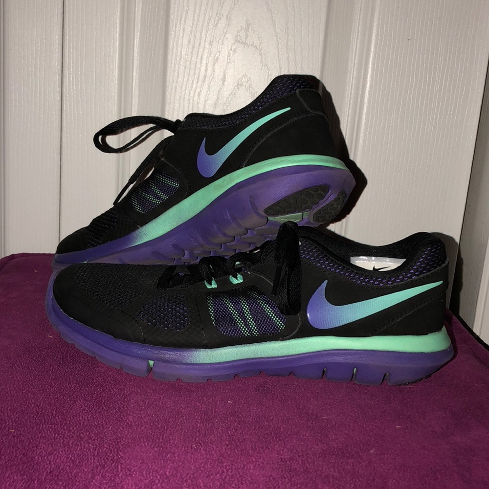 Nike Flex Running Shoes